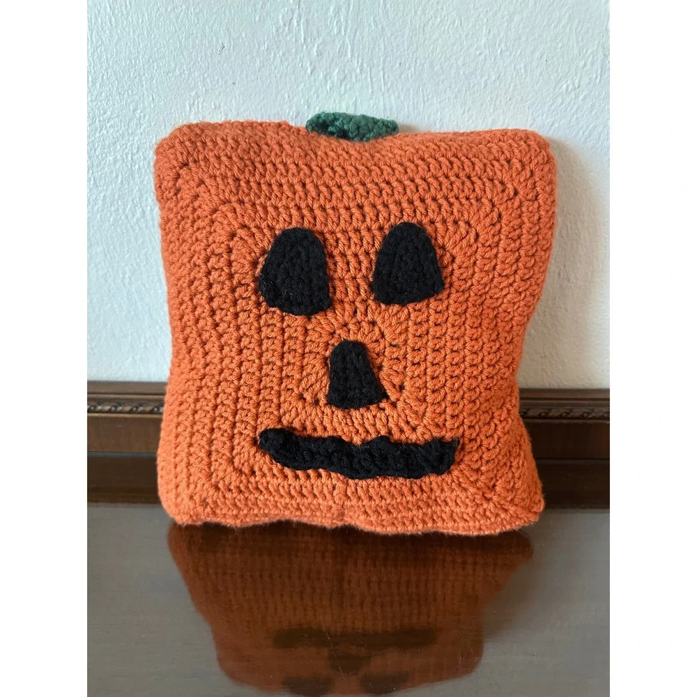 Handmade Crochet Pumpkin Pillow Halloween Jack-O-Lantern Boo‎ Decor Orange 14x11